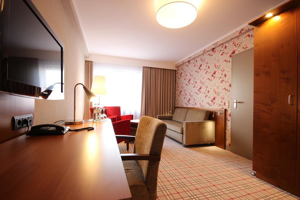 Hotel Hanken Gmbh, Hotel Hanken Und Seehotel Wangerooge Rom bilde
